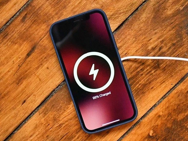 汨罗苹果手机维修分享iPhone 12可以随便充电吗 